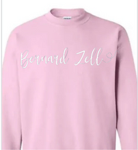 Load image into Gallery viewer, BERNARD ZELL Delicate Heart Crew